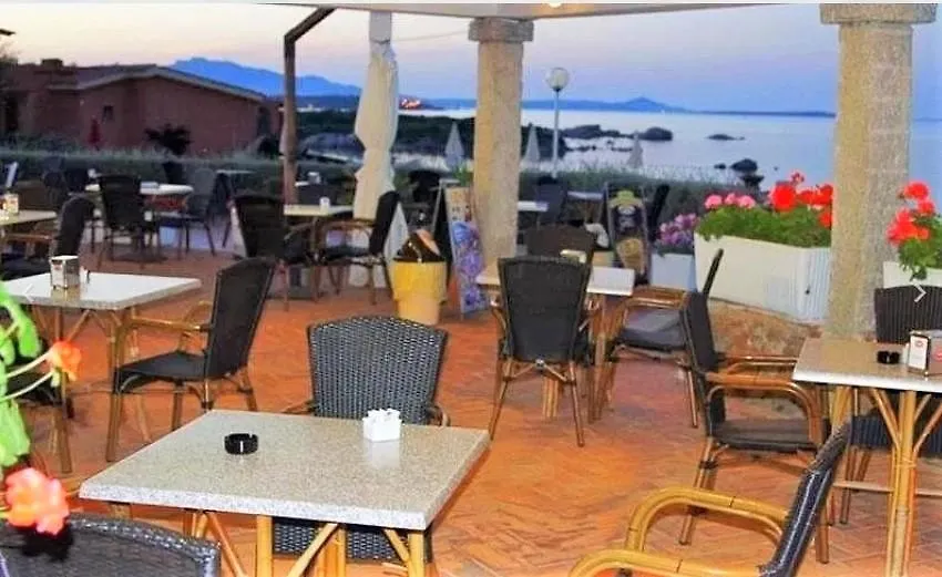 Villaggio Marineledda マリネッラ アパート