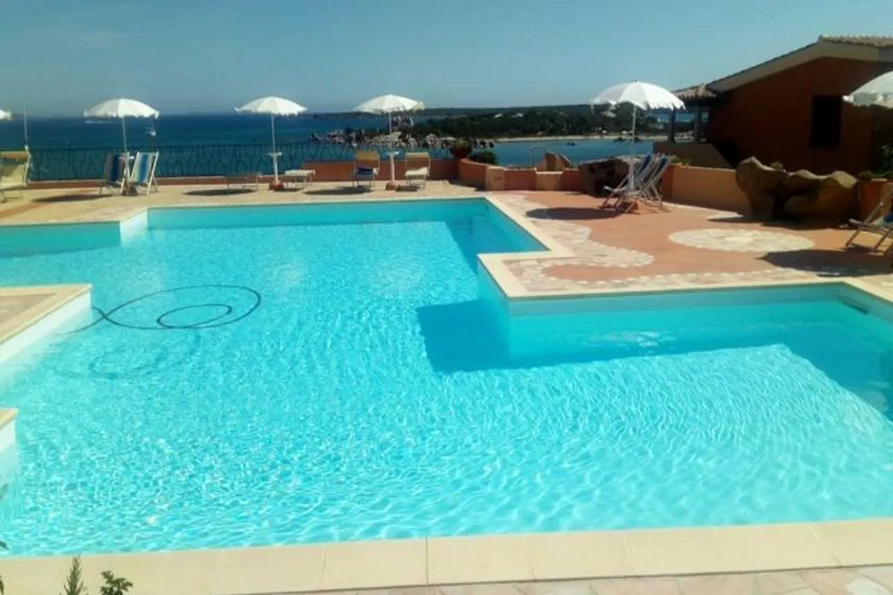 Villaggio Marineledda Marinella  Italië